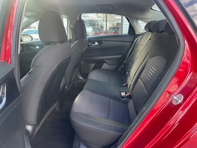 Used 2019 Kia Forte S image 11