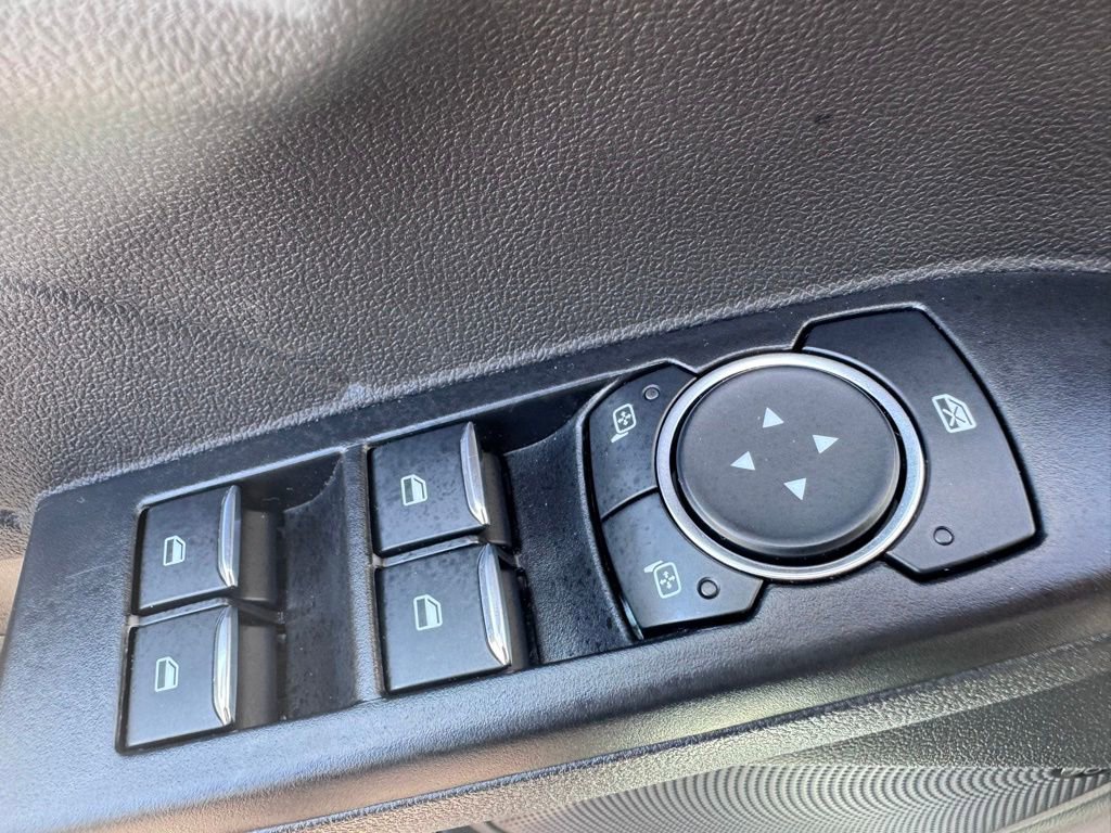 Used 2026 Ford Escape Platinum w/ Premium Technology Package image 28