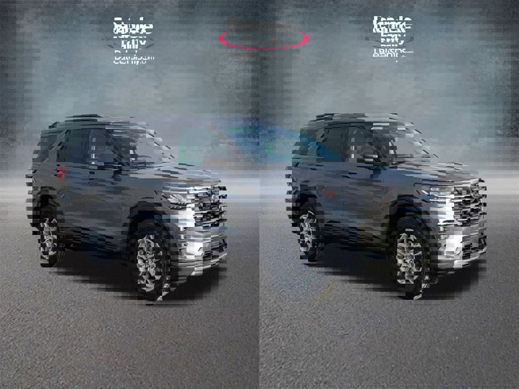 New 2026 Ford Explorer Active image 3