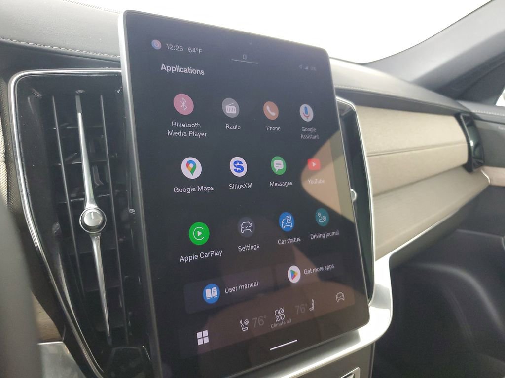 Certified 2025 Volvo XC90 B6 Plus image 30