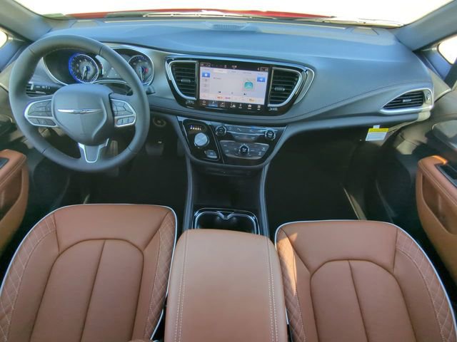 New 2026 Chrysler Pacifica Pinnacle w/ Trailer Tow Group image 21