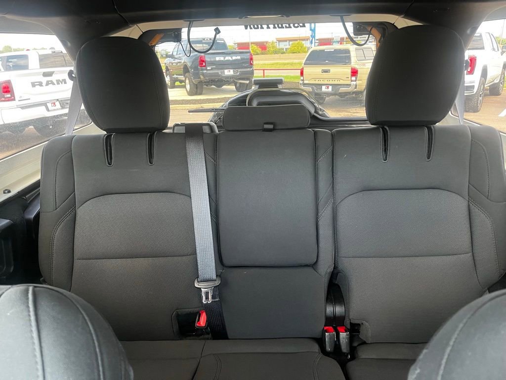 Used 2024 Jeep Wrangler Unlimited Rubicon 4xe image 17