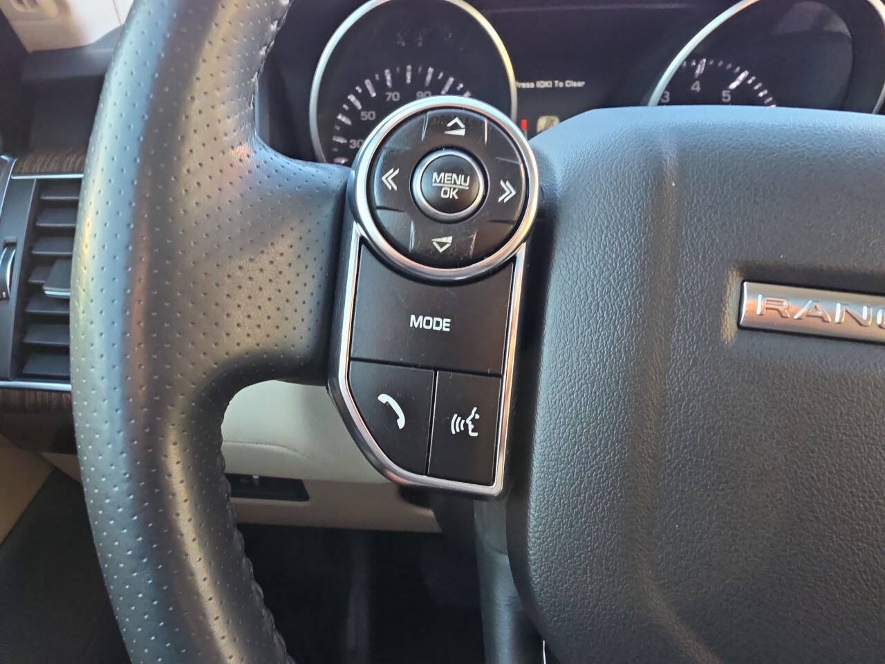 Used 2014 Land Rover Range Rover Sport HSE AWD/4WD image 14
