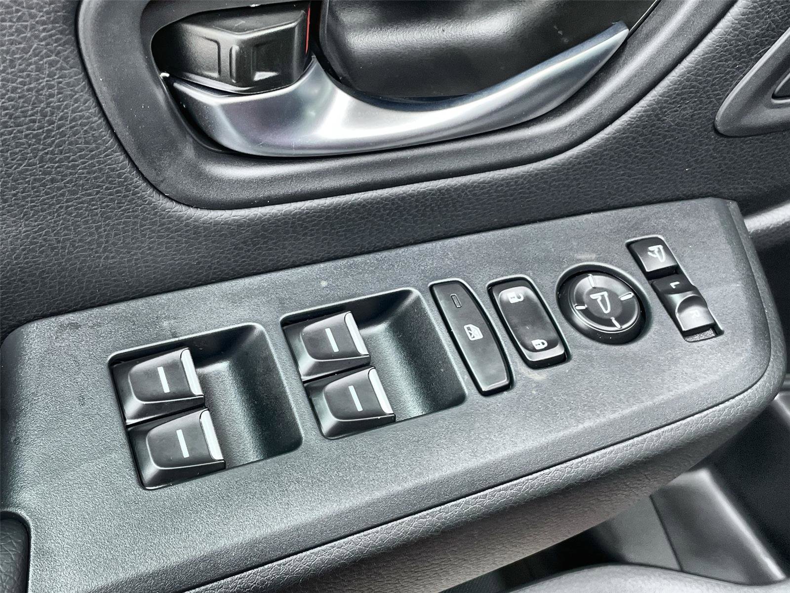 New 2025 Honda Pilot TrailSport image 12