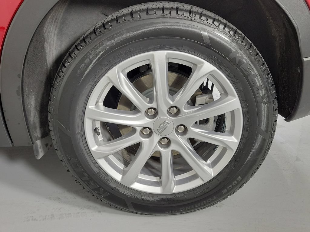 Used 2023 Cadillac XT4 Luxury w/ Driver Awareness Package FWD image 10