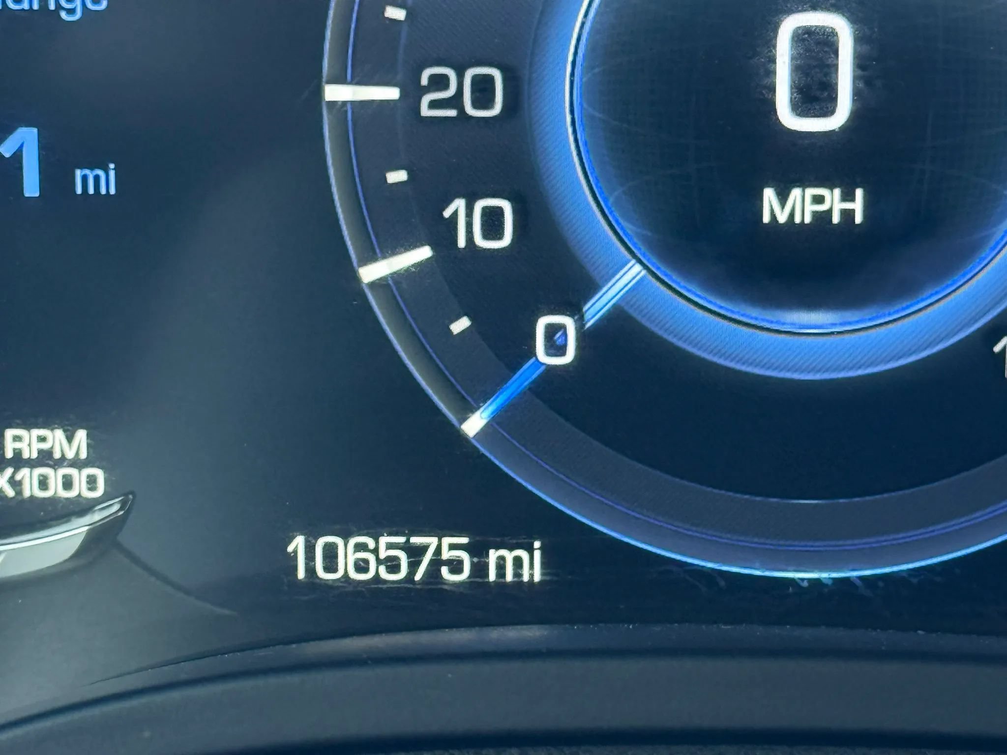 Used 2016 Cadillac Escalade Luxury AWD/4WD image 16