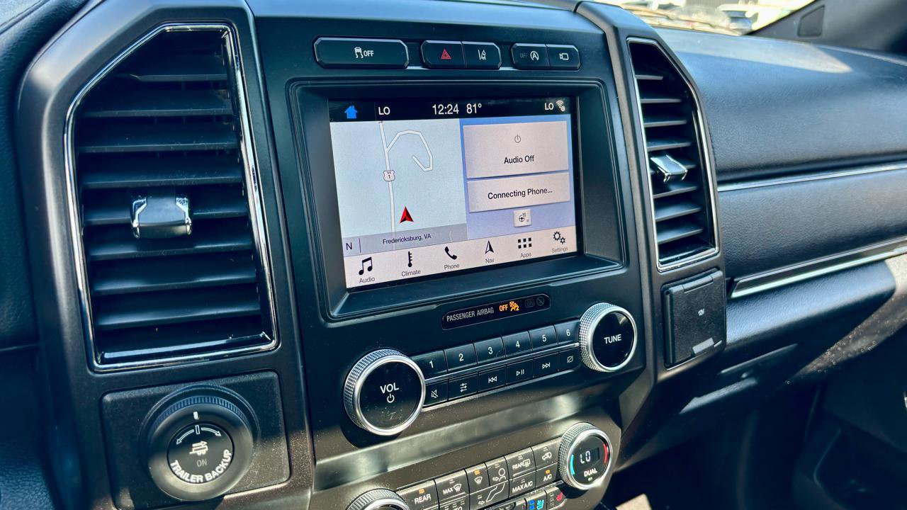 Used 2019 Ford Expedition Max Limited w/ Texas Edition Package RWD image 26