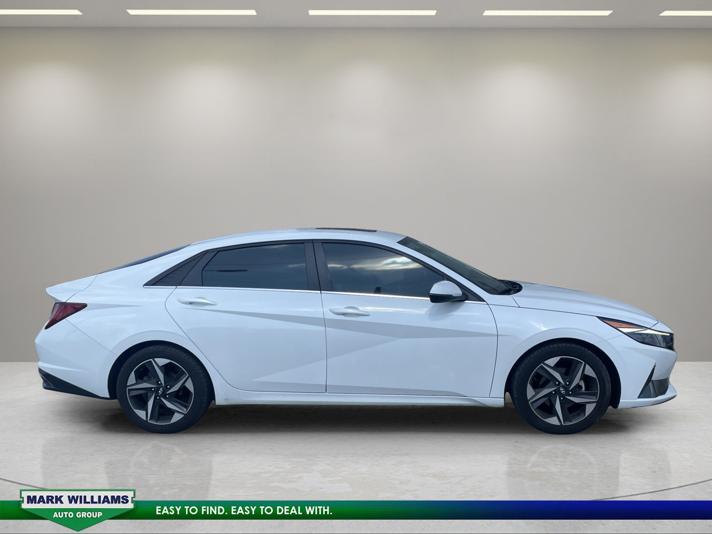 Used 2021 Hyundai Elantra Limited FWD image 3