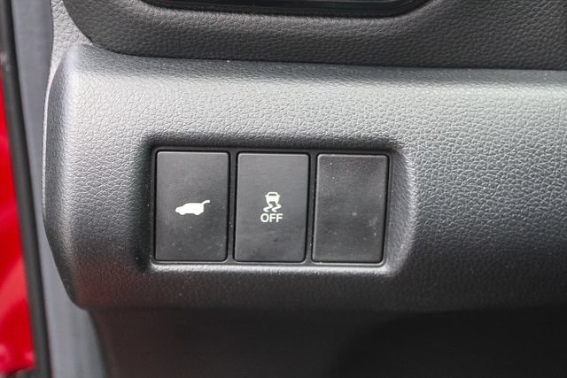 Used 2025 Honda Pilot Touring image 29