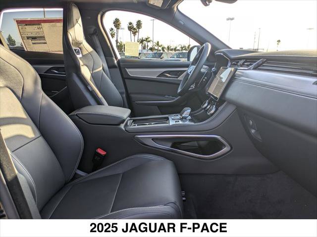 New 2025 Jaguar F-PACE R-Dynamic S AWD/4WD image 13