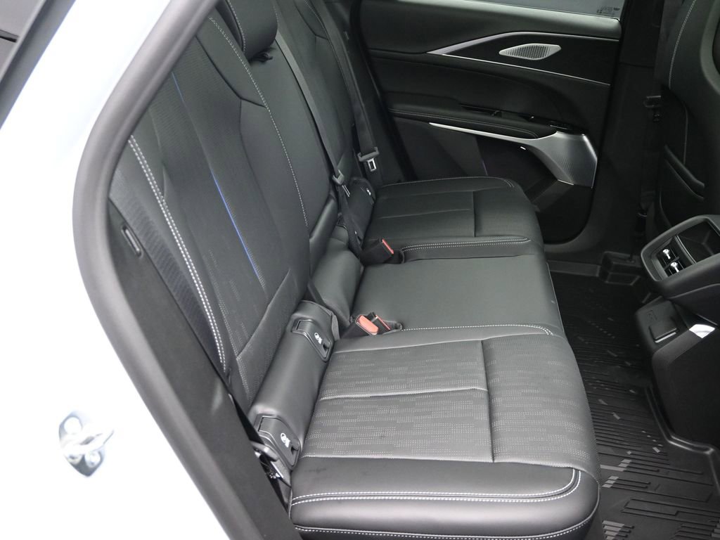 New 2026 Cadillac Lyriq Premium Sport image 22