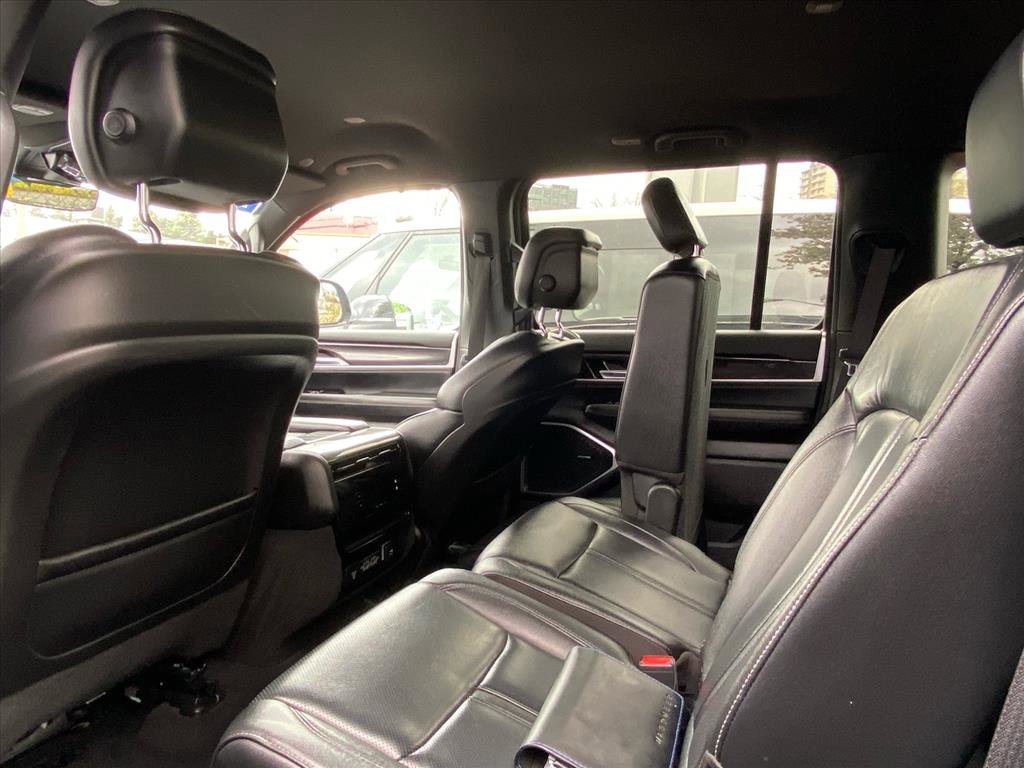 Used 2022 Jeep Wagoneer Series I image 18