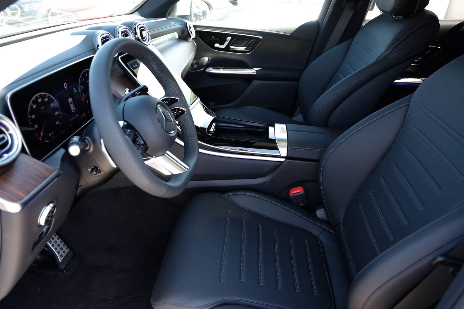 New 2026 Mercedes-Benz GLC 300 4MATIC image 19