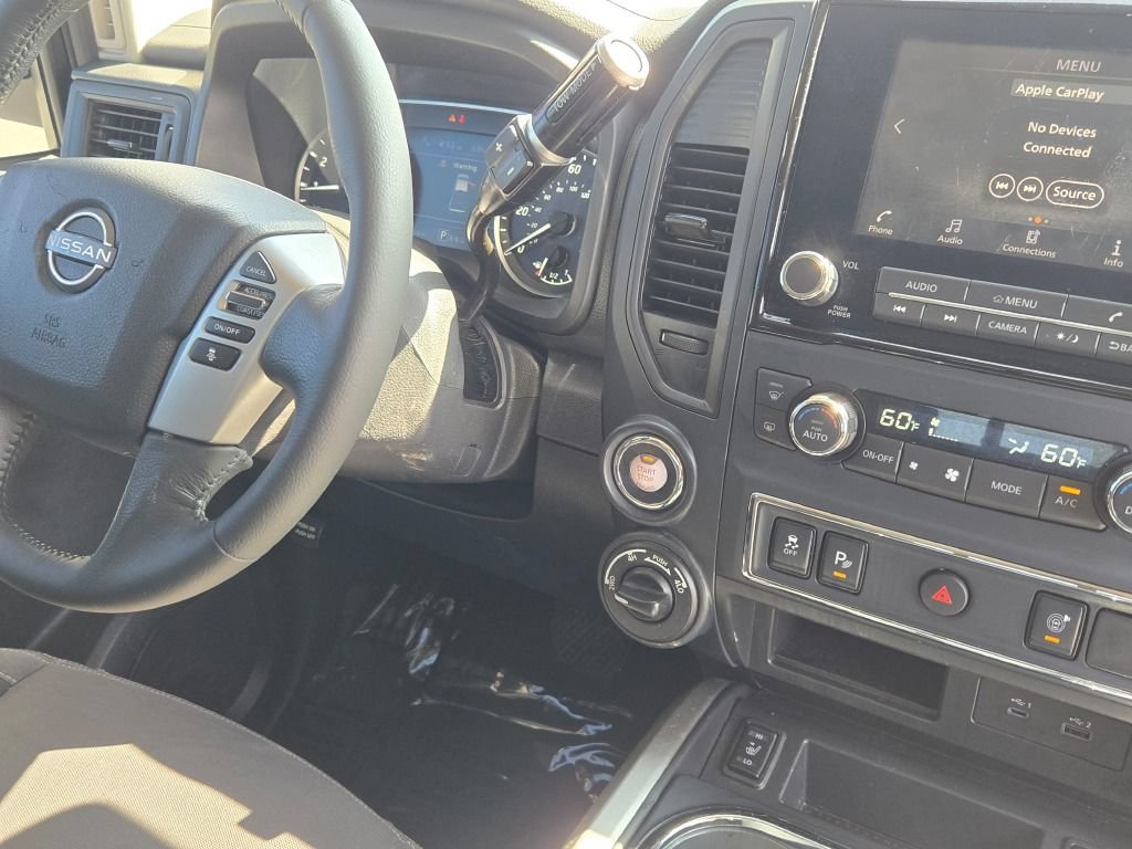 Used 2024 Nissan Titan SV w/ SV Convenience Package AWD/4WD image 6