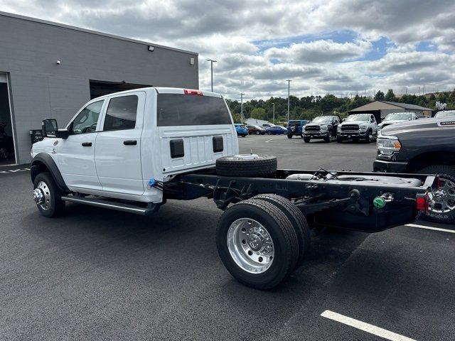 New 2024 RAM 5500 Tradesman w/ Chrome Appearance Group image 4