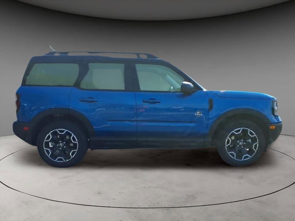 New 2025 Ford Bronco Sport Outer Banks w/ Outer Banks Tech Package+ image 9