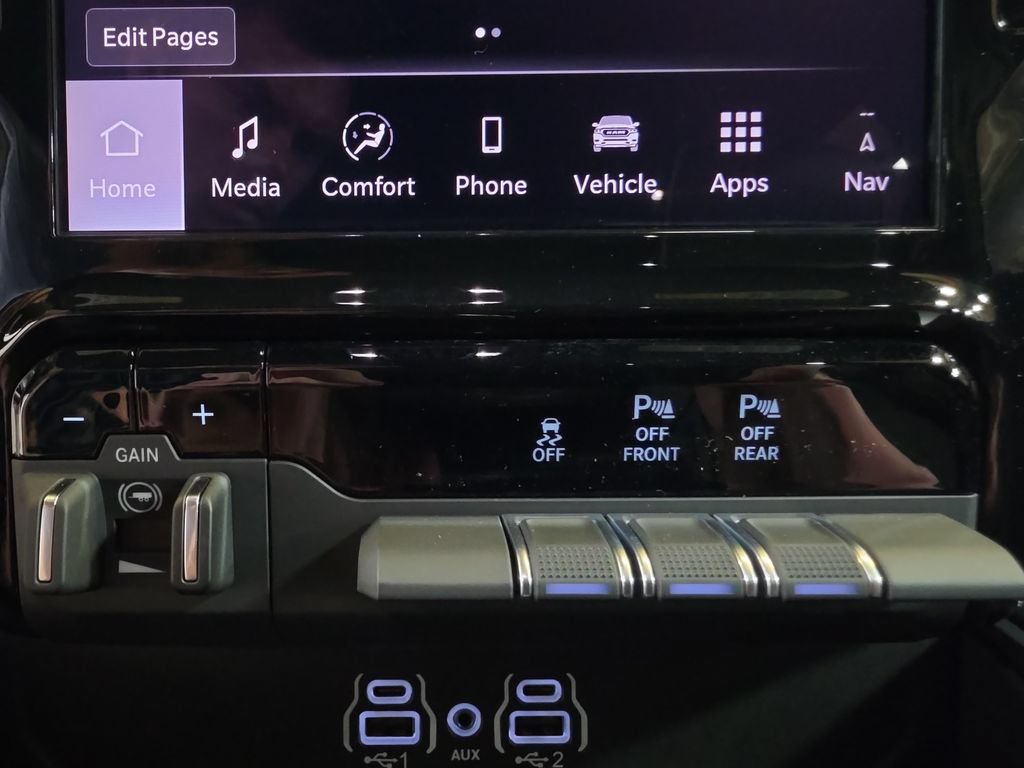 New 2027 RAM 1500 Laramie w/ Night Edition AWD/4WD image 24