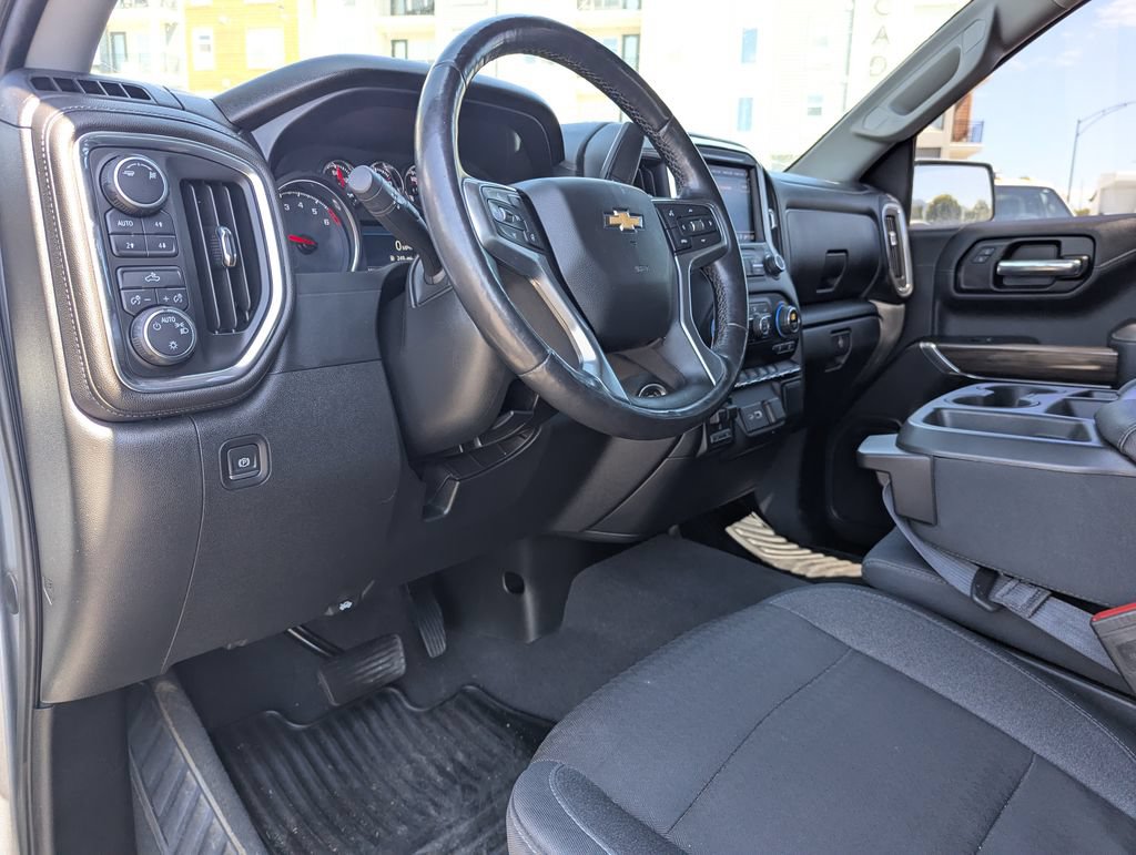 Used 2019 Chevrolet Silverado 1500 LT w/ True North Edition AWD/4WD image 13