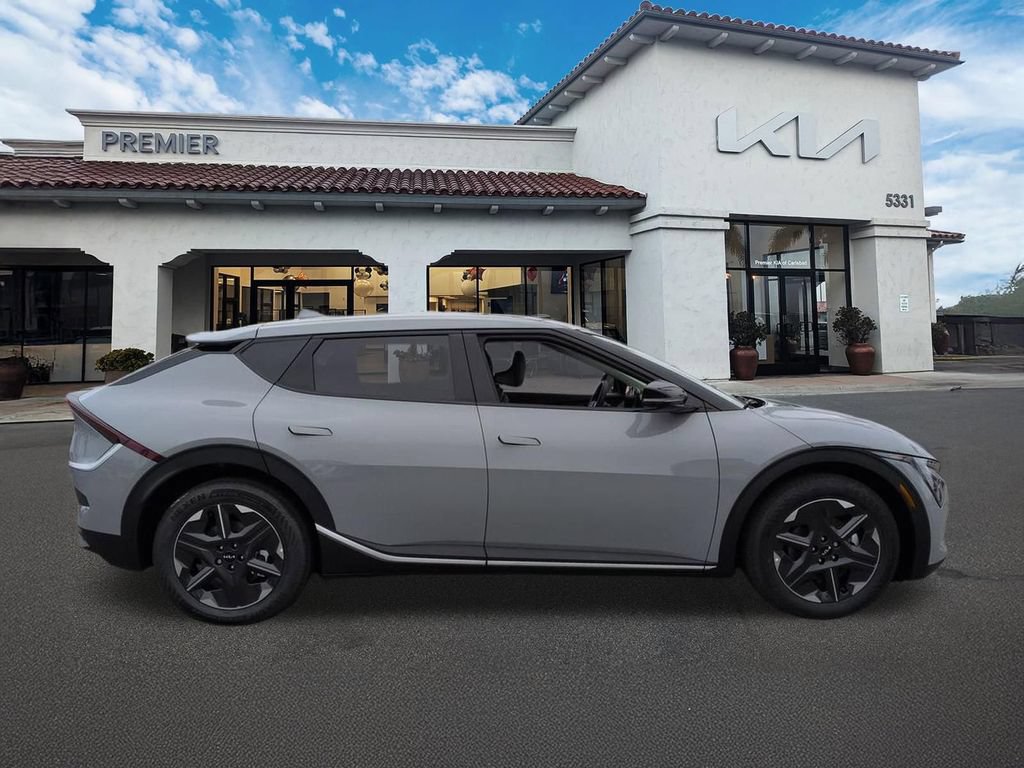 New 2026 Kia EV6 Light RWD image 9