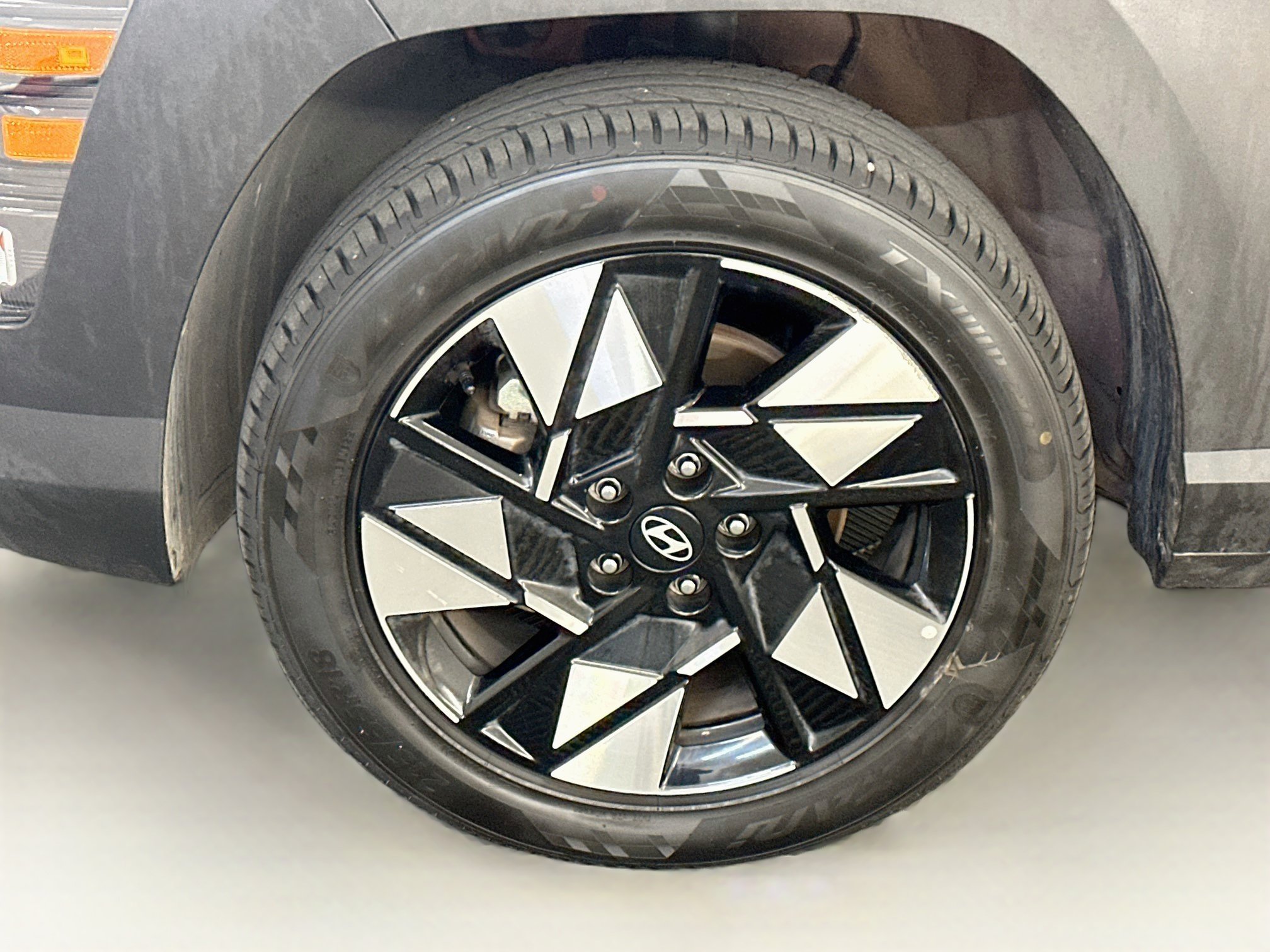 Used 2025 Hyundai Kona SEL AWD/4WD image 34