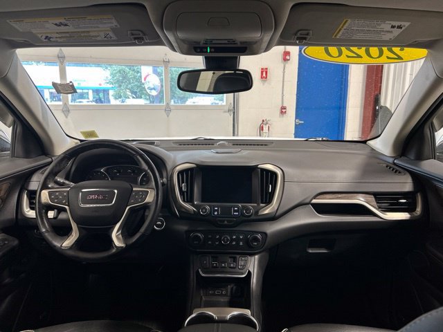 Used 2020 GMC Terrain Denali w/ Denali Premium Package AWD/4WD image 16