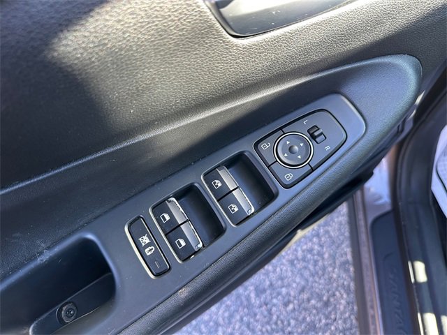 Used 2020 Hyundai Santa Fe SEL image 19