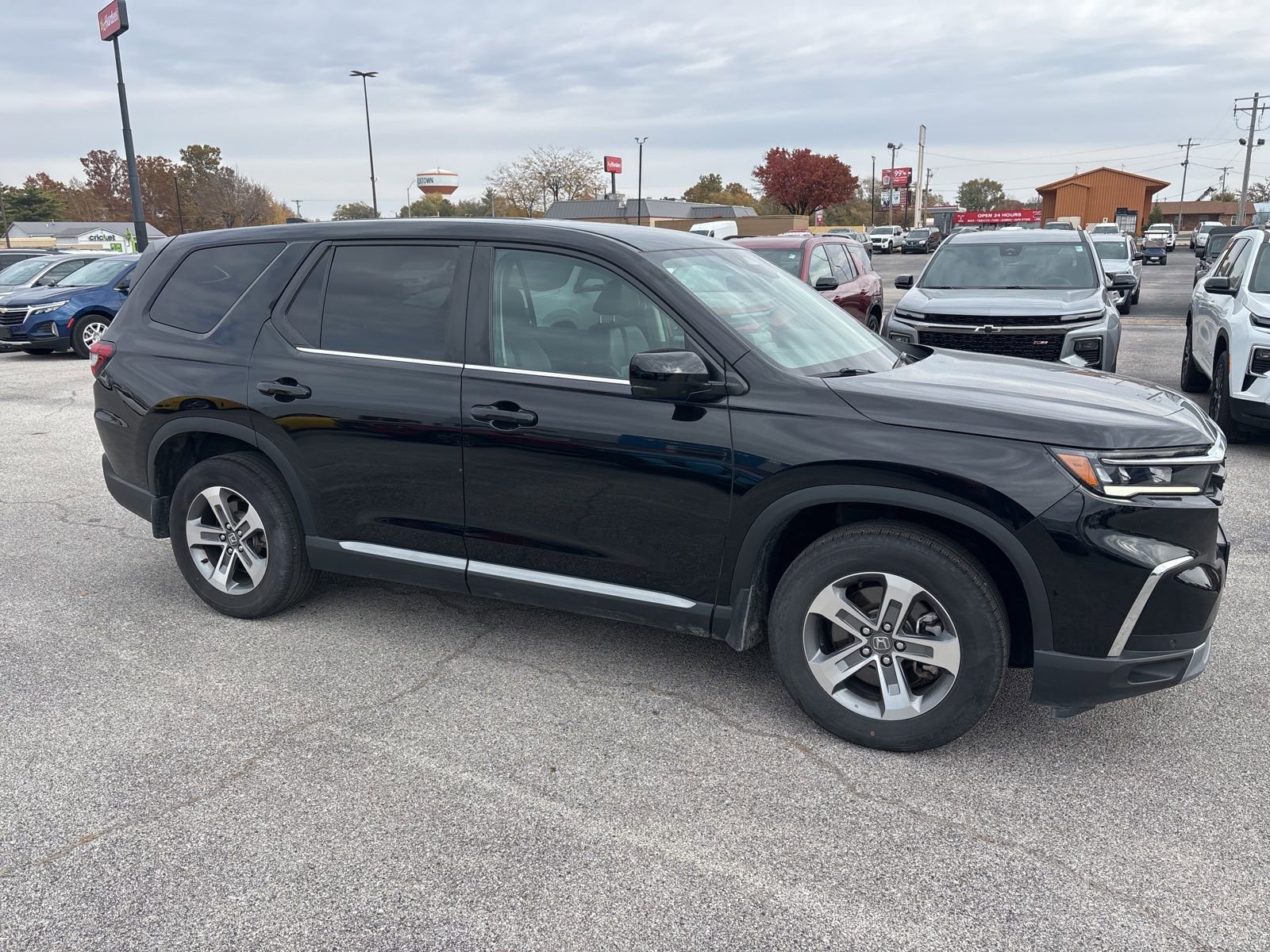 Used 2024 Honda Pilot EX-L image 7