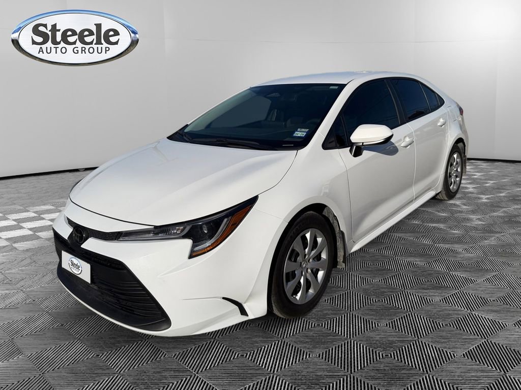 Used 2024 Toyota Corolla LE