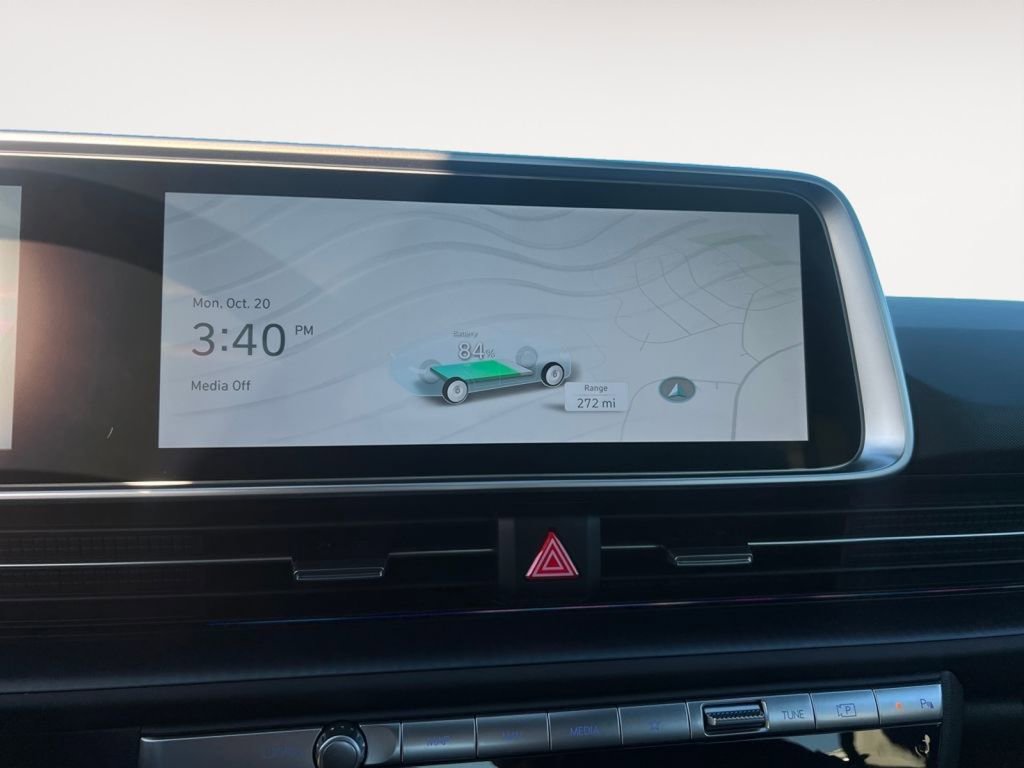 New 2025 Hyundai Ioniq 6 SEL image 18
