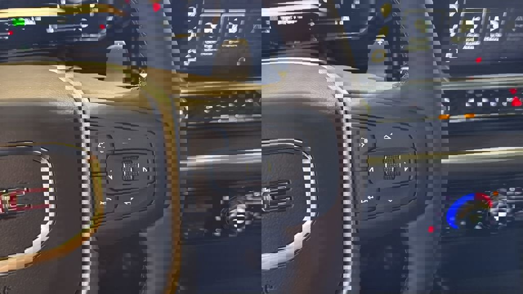 New 2026 GMC Sierra 1500 SLT w/ SLT Premium Plus Package image 31