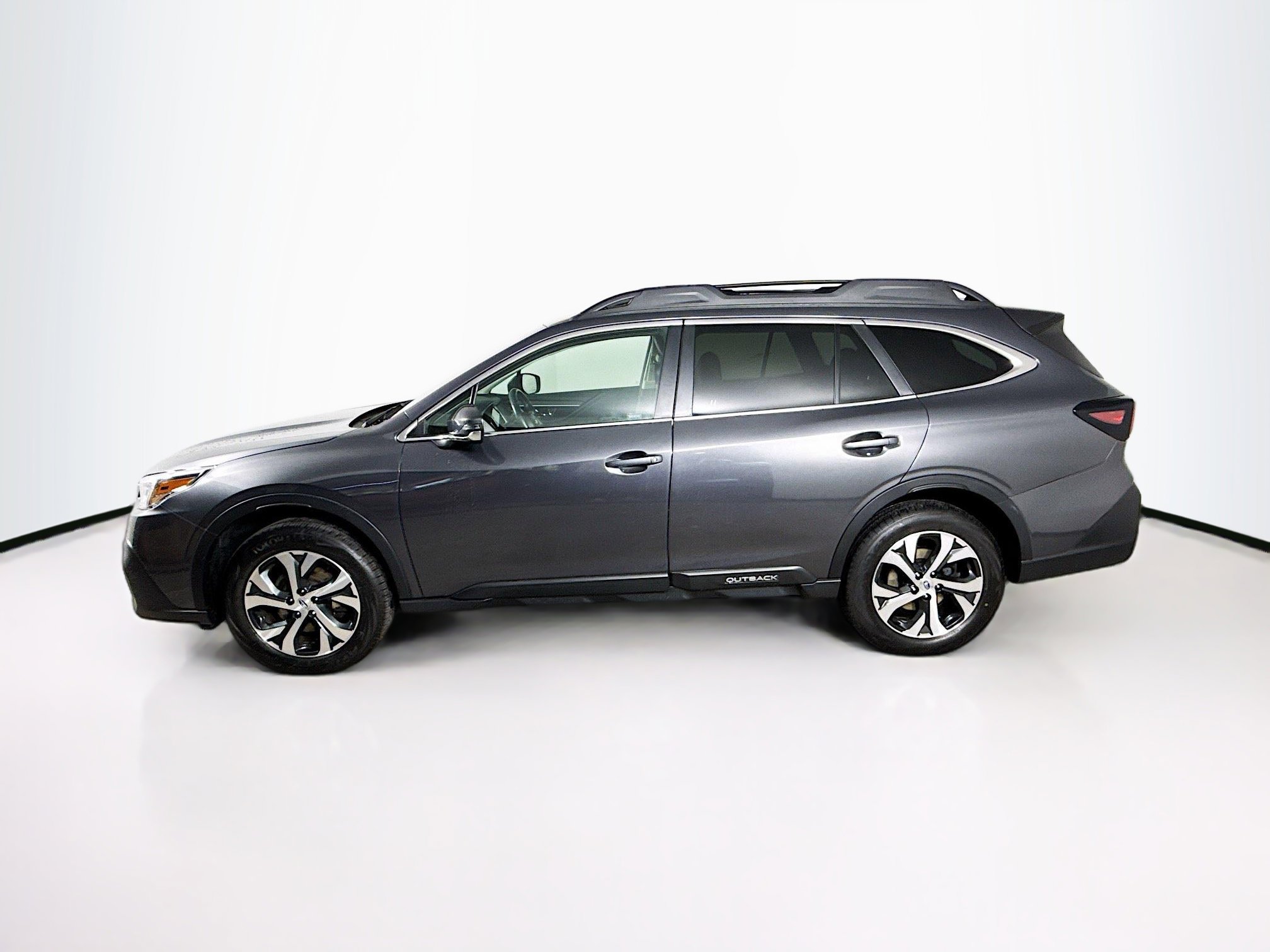 Used 2022 Subaru Outback Limited XT image 7
