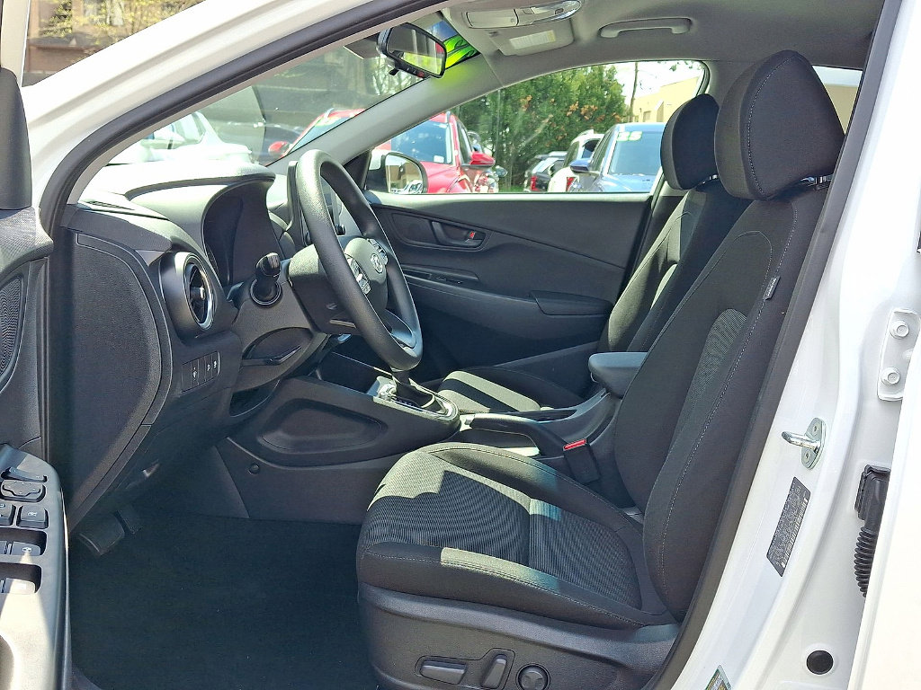 Certified 2023 Hyundai Kona SEL w/ Cargo Package AWD/4WD image 11