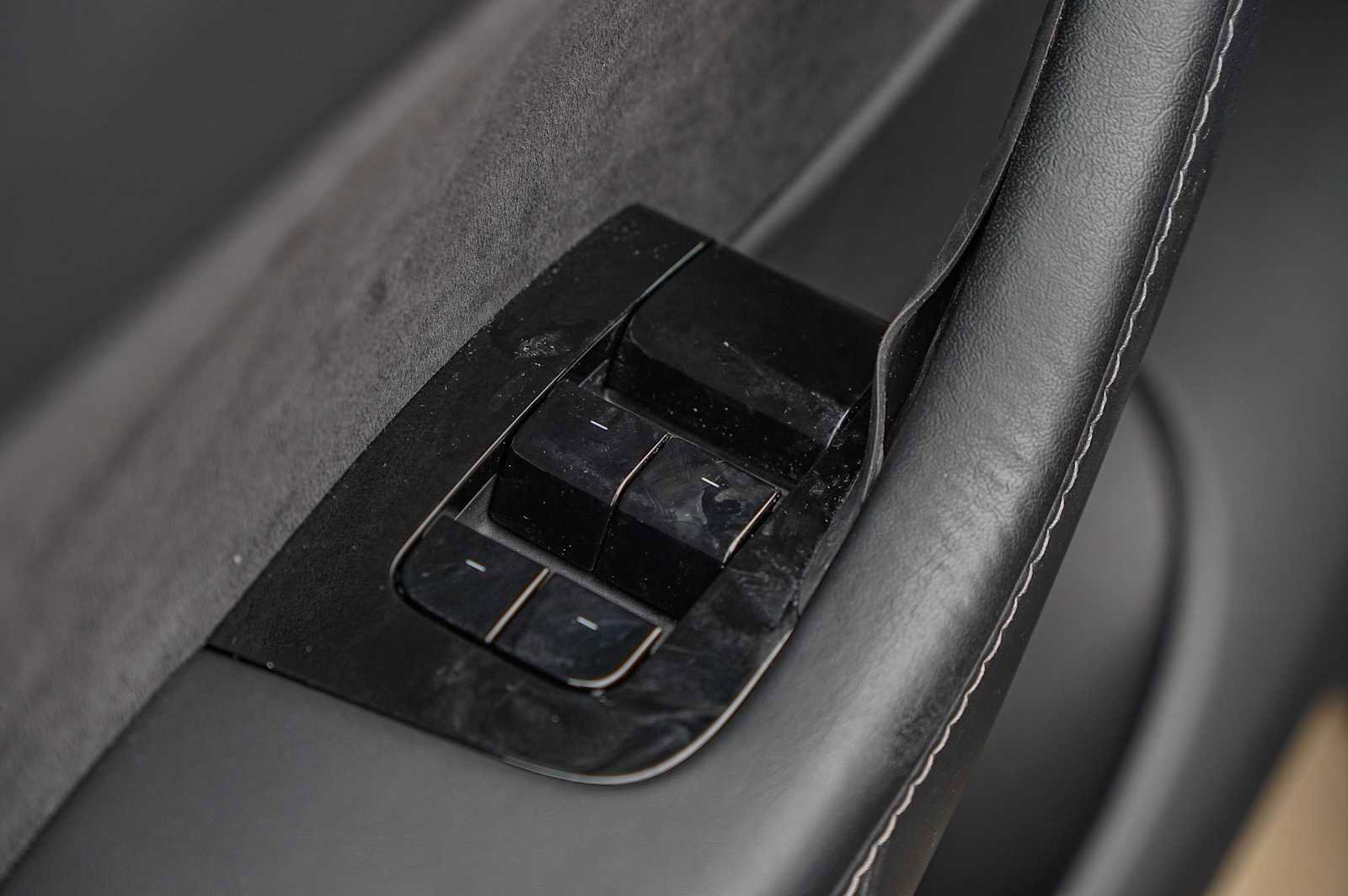 Used 2021 Tesla Model Y Long Range image 20