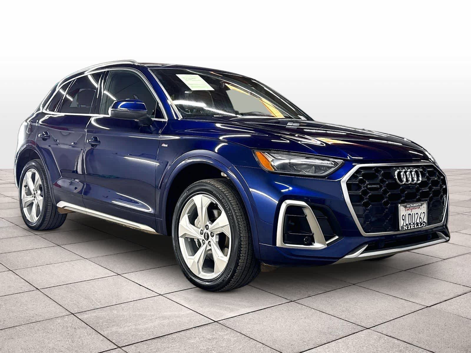 Used 2024 Audi Q5 2.0T Premium Plus w/ Premium Plus Package AWD/4WD image 2