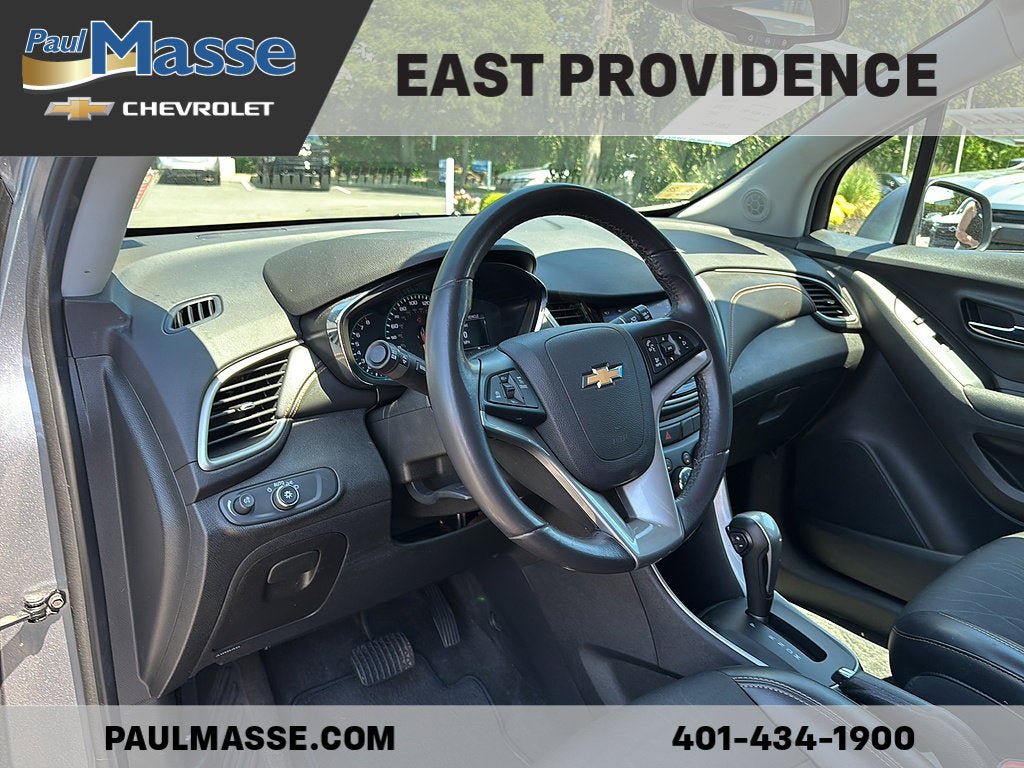 Certified 2020 Chevrolet Trax LT w/ Driver Confidence Package AWD/4WD image 12