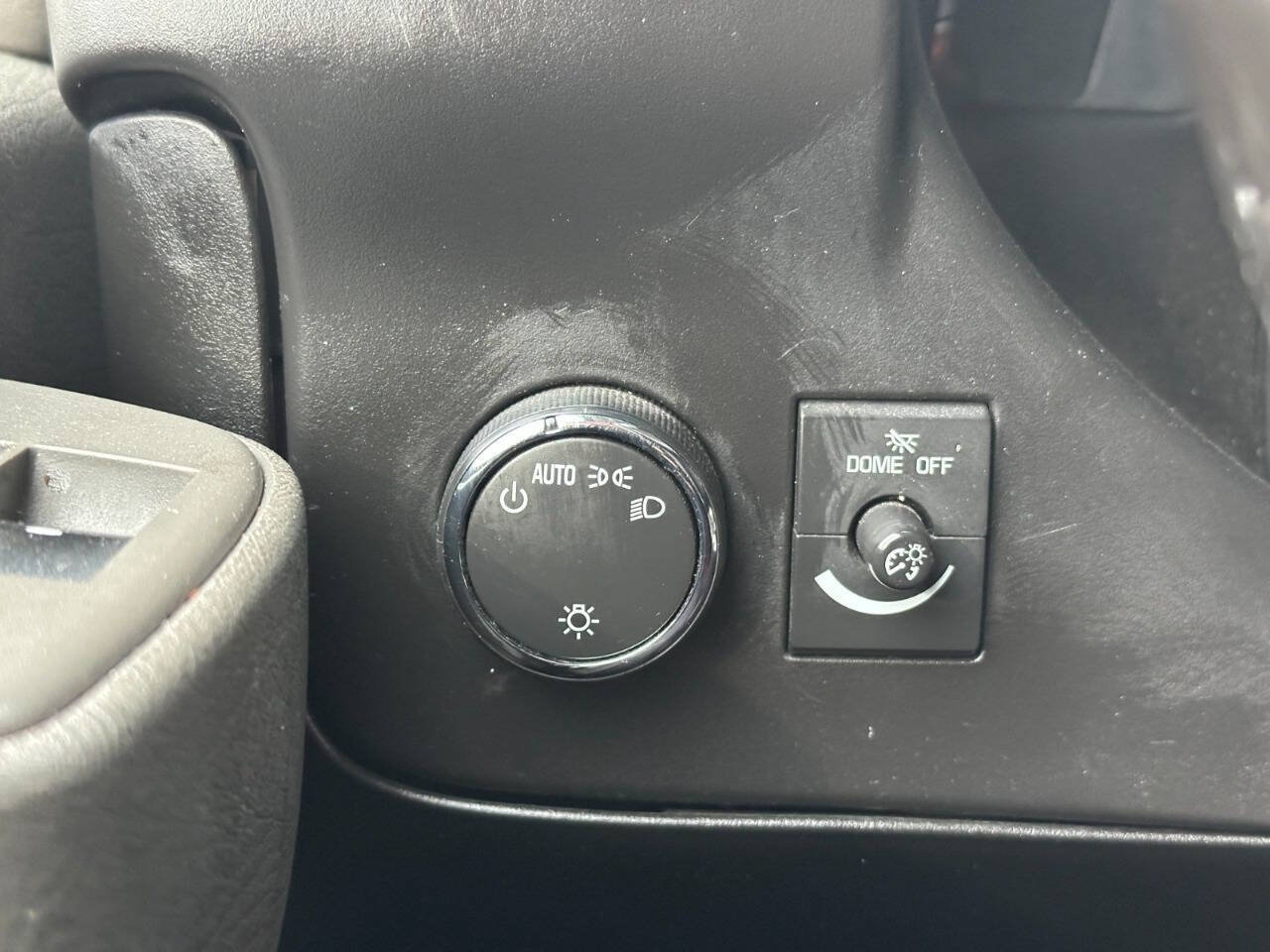 Used 2020 Chevrolet Express 2500 w/ Communications Package RWD image 26