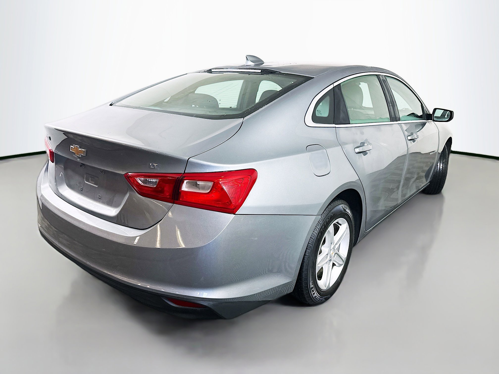 Used 2023 Chevrolet Malibu LT image 7