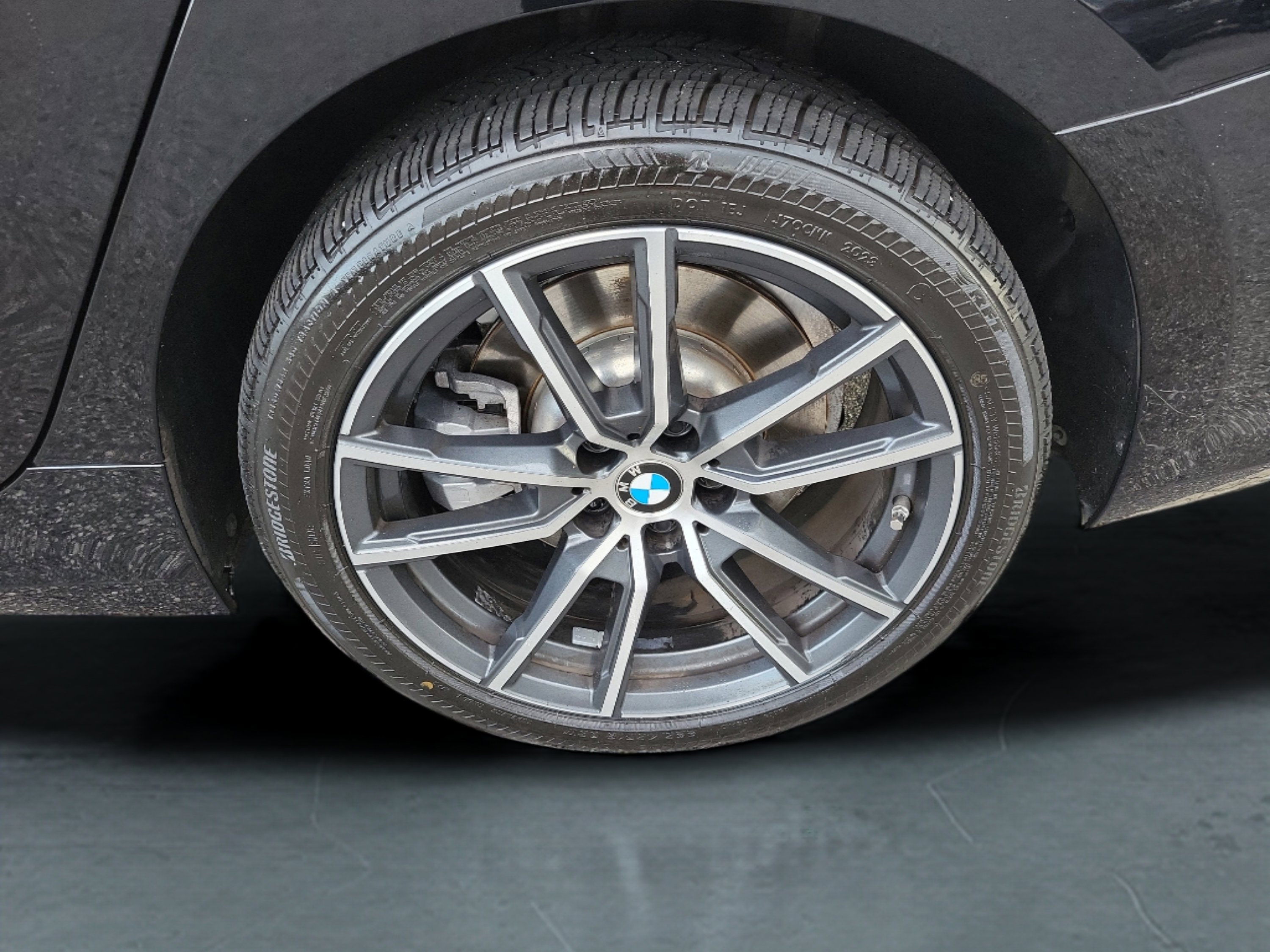 Used 2019 BMW 330i xDrive Sedan AWD/4WD image 8