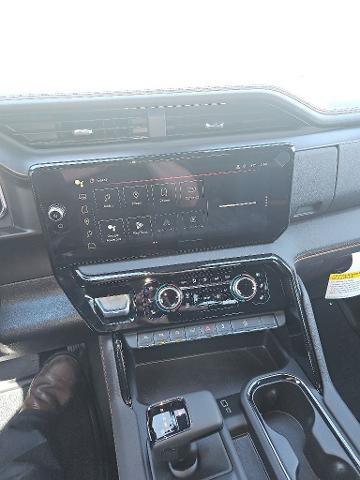 New 2026 GMC Sierra 1500 AT4 AWD/4WD image 15