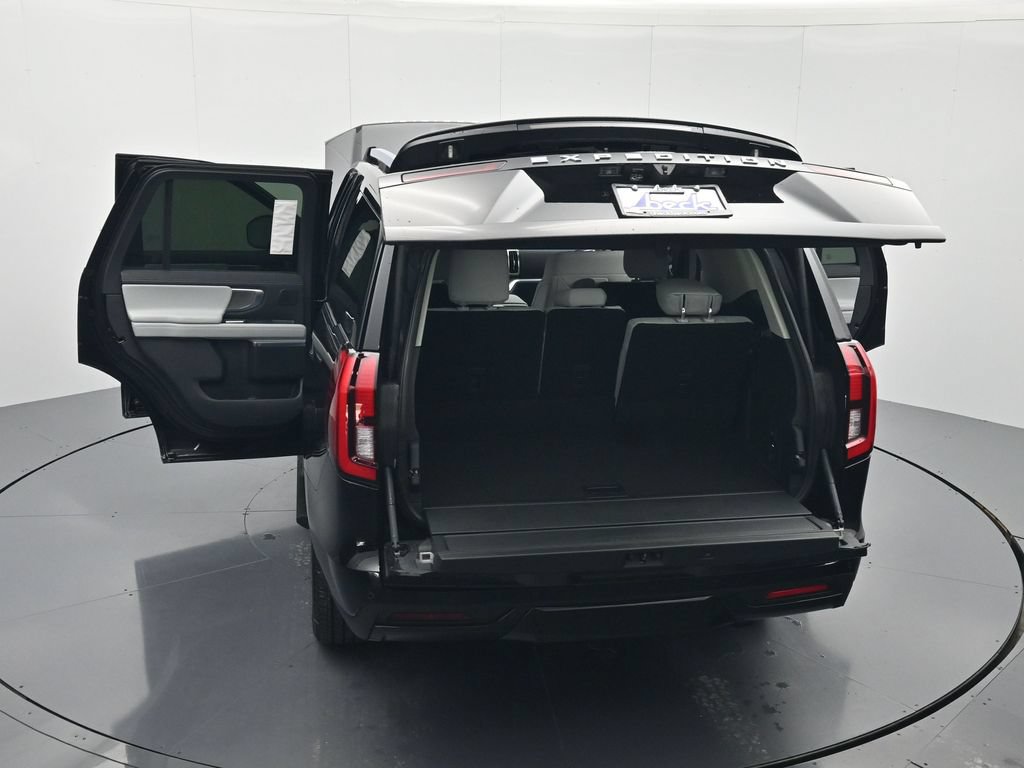 New 2026 Ford Expedition Platinum w/ Driver's Package AWD/4WD image 27