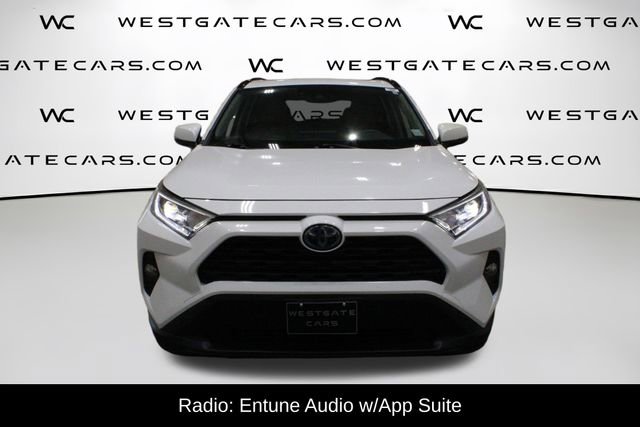 Used 2019 Toyota RAV4 XLE AWD/4WD image 4