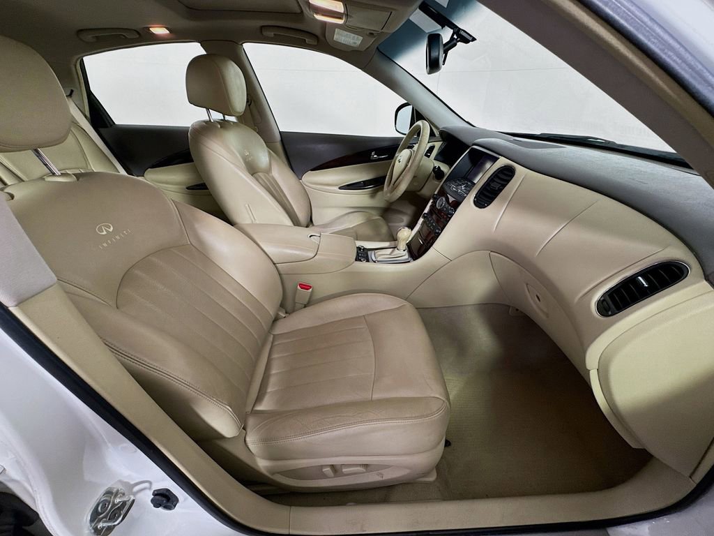 Used 2014 INFINITI QX50 Journey w/ Premium Package RWD image 37