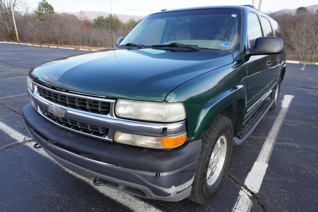 Used 2003 Chevrolet Suburban LS w/ LS Preferred Equipment Group image 5