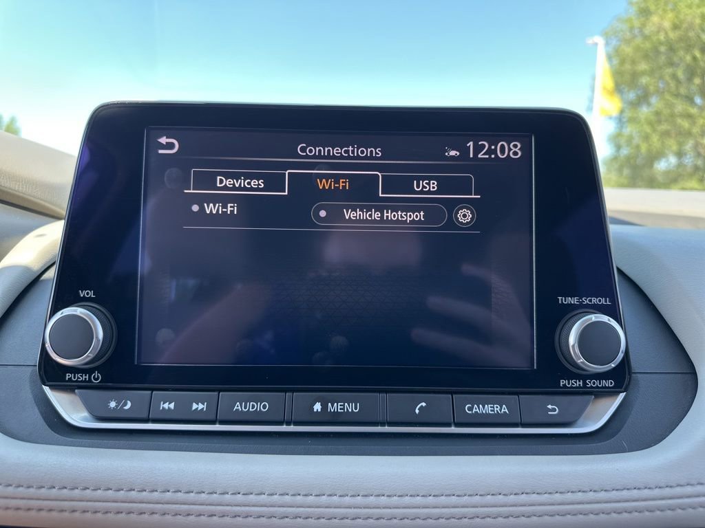 Used 2024 Nissan Rogue SV image 36