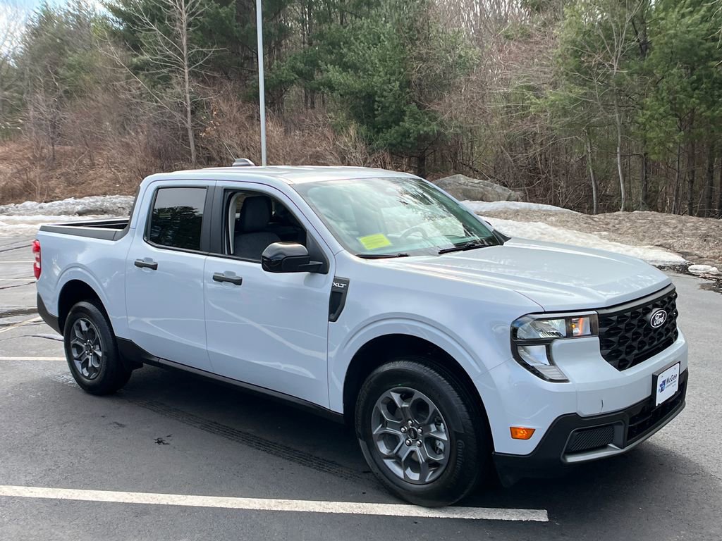Used 2025 Ford Maverick XLT w/ XLT Luxury Package image 7