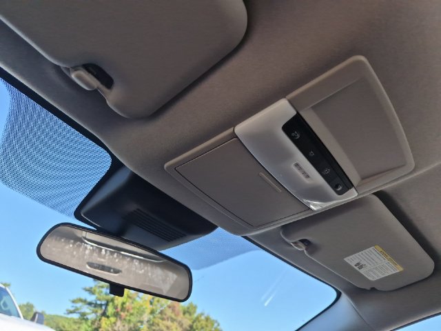 Used 2024 Nissan Sentra SV FWD image 28