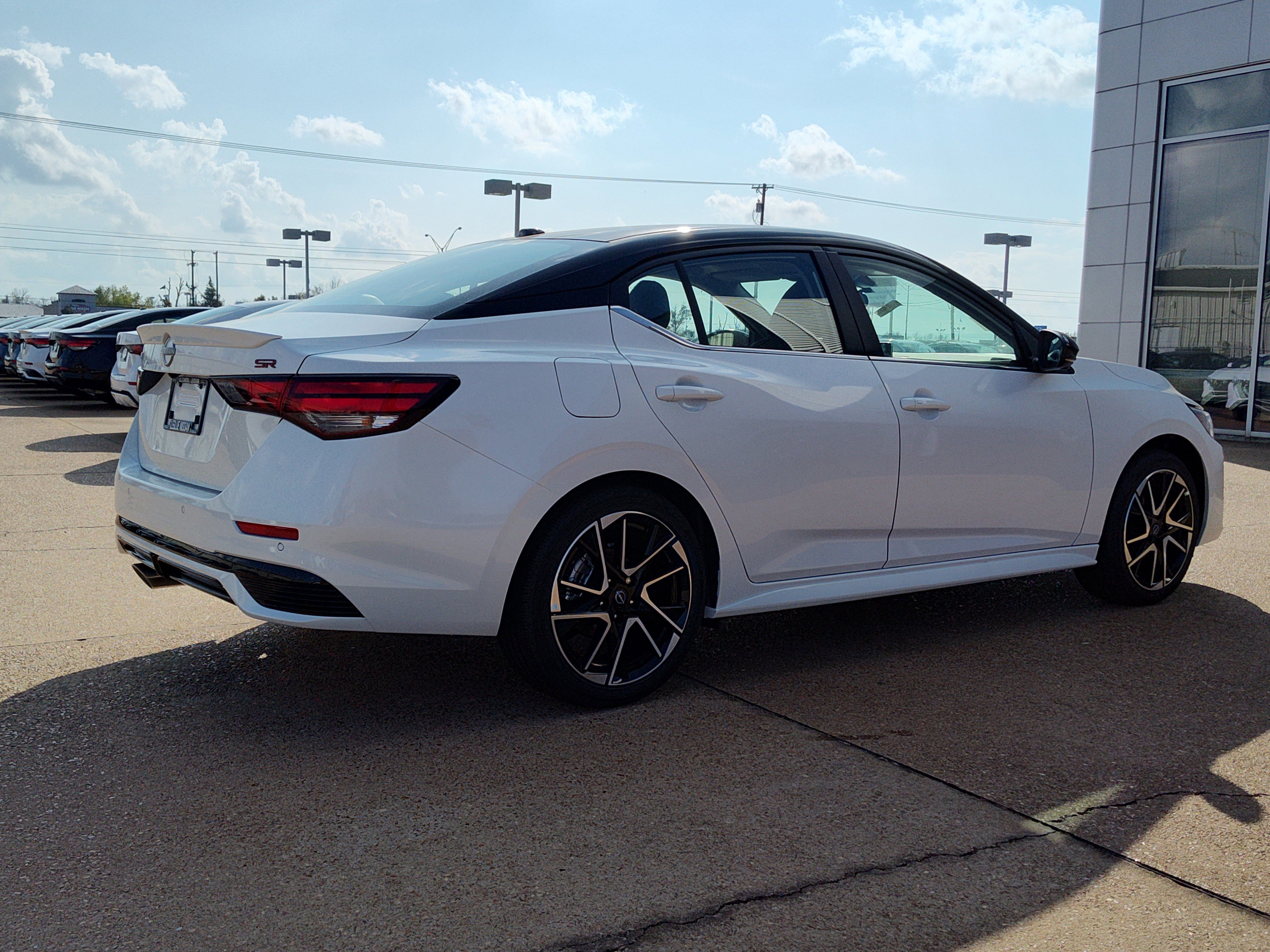 New 2025 Nissan Sentra SR image 5