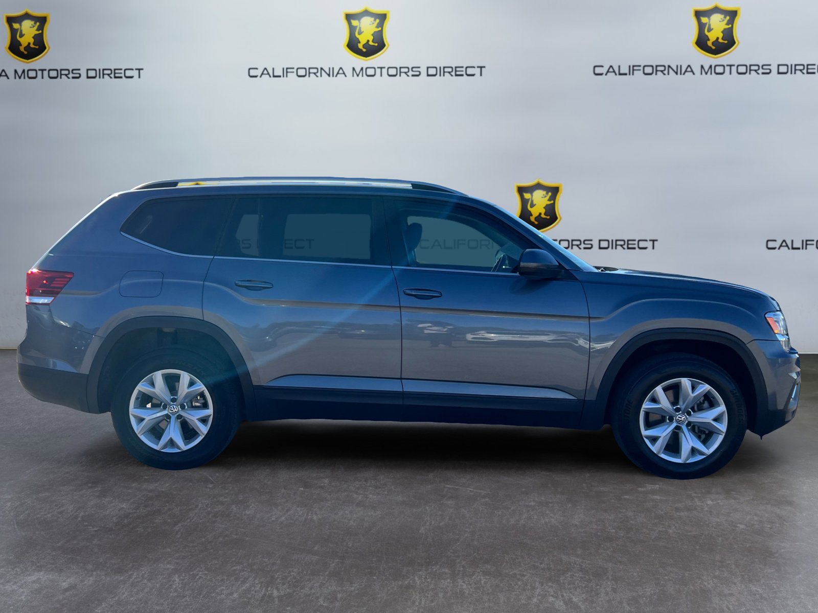 Used 2019 Volkswagen Atlas SE w/ Towing Package image 6