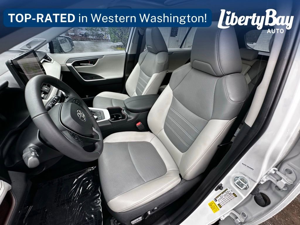 Used 2024 Toyota RAV4 Limited w/ Advanced Technology Package image 13