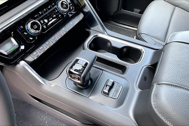 New 2026 GMC Sierra 1500 Denali w/ Denali Reserve Package AWD/4WD image 9